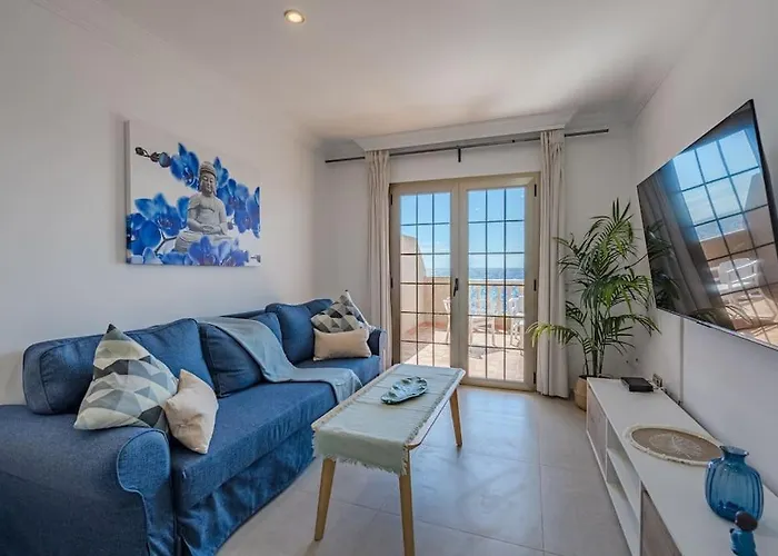 Apartamento Seaside With Spacious Terrace, Pool, And Wi-fi Santa Cruz de Tenerife