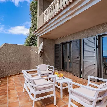 Seaside With Spacious Terrace, Pool, And Wi-fi * Santa Cruz de Tenerife
